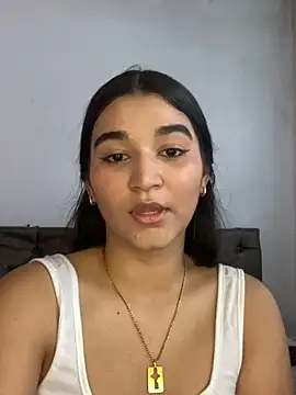 Snapshot of MelodySwetie__ chatting on 10/02/25, 08:16 MelodySwetie   online show from 10/02/25, 08:16