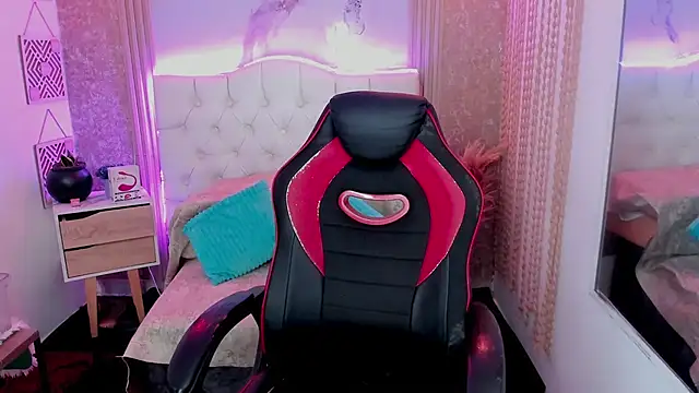 AriaVega online show from 02/23/26, 12:35