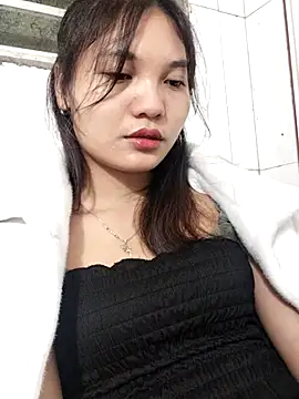 Snapshot of Mit-thi123 chatting on 11/05/25, 02:39 Mit-thi123 online show from 11/05/25, 02:39