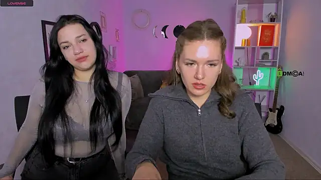 Snapshot of gabriella_daylight chatting on 10/19/25, 05:52 gabriella daylight online show from 10/19/25, 05:52