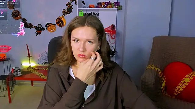 Snapshot of gabriella_daylight chatting on 10/20/25, 05:52 gabriella daylight online show from 10/20/25, 05:52