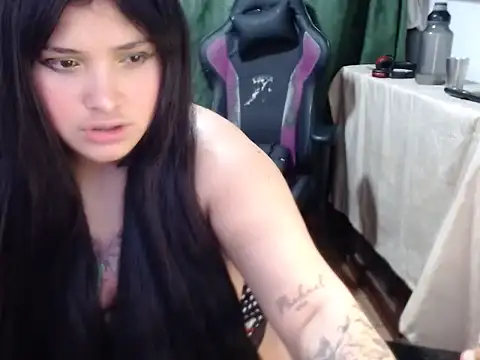 Snapshot of Jasmin_ferht2 chatting on 10/07/25, 07:00 Jasmin ferht2 online show from 10/07/25, 07:00