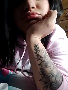 Snapshot of Jasmin_ferht2 chatting on 11/06/25, 08:43 Jasmin ferht2 online show from 11/06/25, 08:43