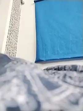 Snapshot of SupposedRedash chatting on 01/08/26, 08:05 SupposedRedash online show from 01/08/26, 08:05