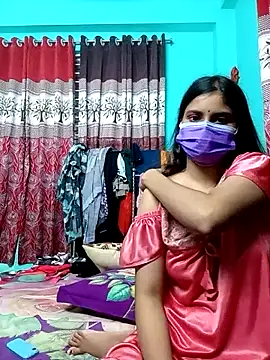 Snapshot of babbydoll-03 chatting on 10/24/25, 08:38 babbydoll-03 online show from 10/24/25, 08:38