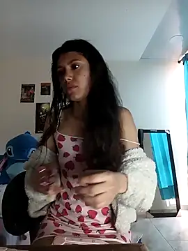 caramel doll   online show from 10/10/25, 02:49