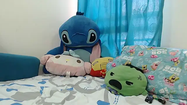 Snapshot of caramel_doll__ chatting on 04/08/26, 09:15 caramel doll online show from 04/08/26, 09:15