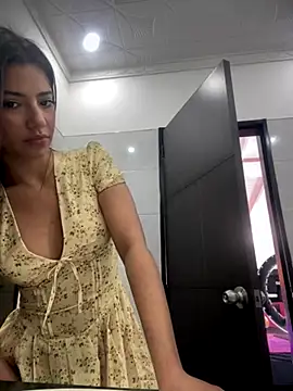 Snapshot of GoodGirlGoneXXX chatting on 10/04/25, 10:30 GoodGirlGoneXXX online show from 10/04/25, 10:30