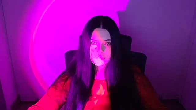 Snapshot of Mona_Esty chatting on 10/06/25, 11:35 Mona Esty online show from 10/06/25, 11:35