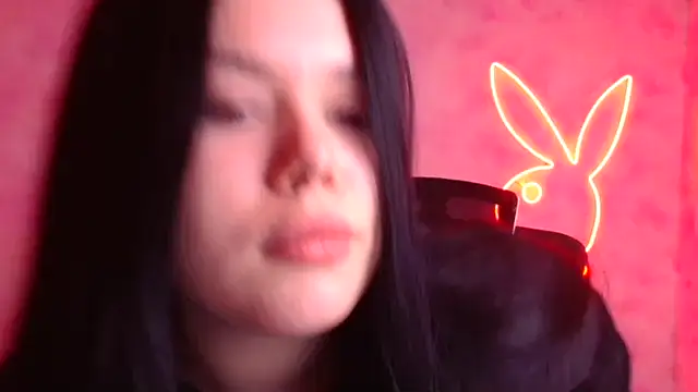 Snapshot of Mona_Esty chatting on 11/21/25, 06:56 Mona Esty online show from 11/21/25, 06:56