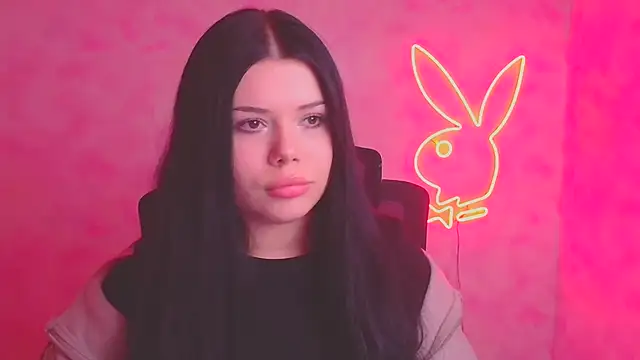 Snapshot of Mona_Esty chatting on 11/22/25, 12:26 Mona Esty online show from 11/22/25, 12:26