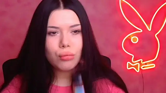 Snapshot of Mona_Esty chatting on 12/04/25, 09:56 Mona Esty online show from 12/04/25, 09:56