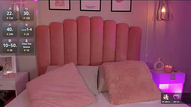 mara swan  online show from 11/13/25, 07:13