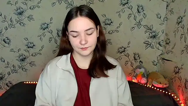 OliviaMontgommery online show from 02/11/26, 04:45