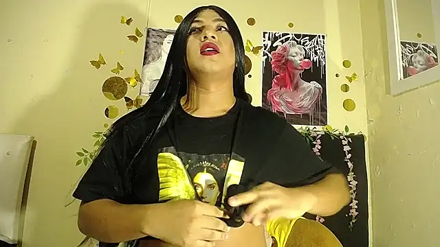 Snapshot of Cataleya_nova chatting on 10/15/25, 02:22 Cataleya nova online show from 10/15/25, 02:22