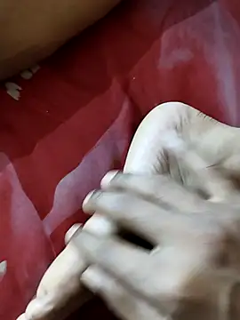 Snapshot of Aditi1996 chatting on 11/03/25, 05:03 Aditi1996 online show from 11/03/25, 05:03