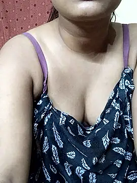 Snapshot of Aditi1996 chatting on 11/08/25, 06:18 Aditi1996 online show from 11/08/25, 06:18