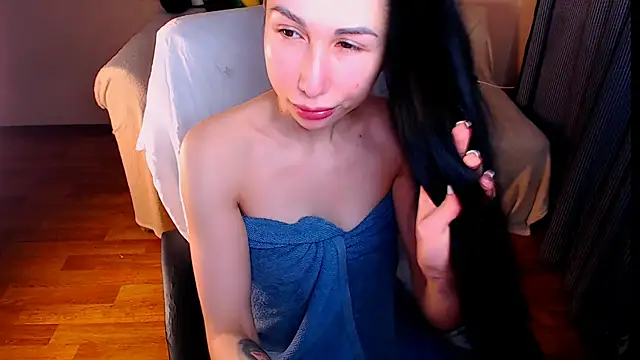 Snapshot of Fairy_elya_hot chatting on 05/22/26, 11:10 Fairy elya hot online show from 05/22/26, 11:10