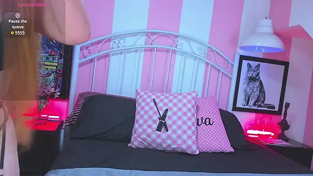 CameronRey  online show from 10/07/25, 04:20