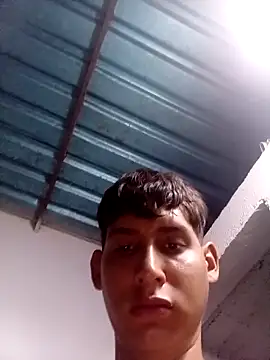 Snapshot of Luisneljc chatting on 02/20/26, 07:21 Luisneljc online show from 02/20/26, 07:21