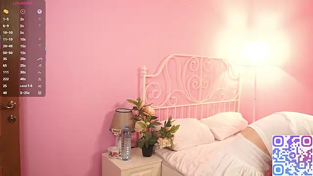 Eva land online show from 10/22/25, 06:24