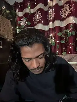 Ujjwallkumar0069 online show from 03/17/26, 04:32