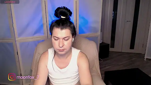 micromouse mo online show from 11/30/25, 09:19