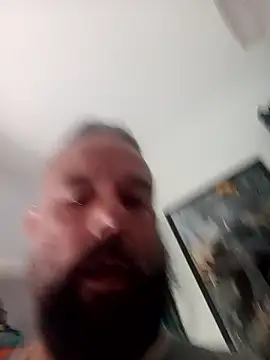 kikecastella online show from 10/21/25, 03:13