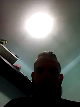 kikecastella online show from 11/01/25, 02:02