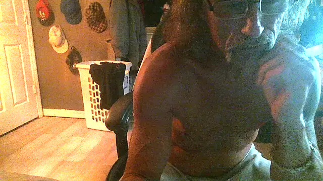 Tommy Love23 online show from 03/05/26, 06:09