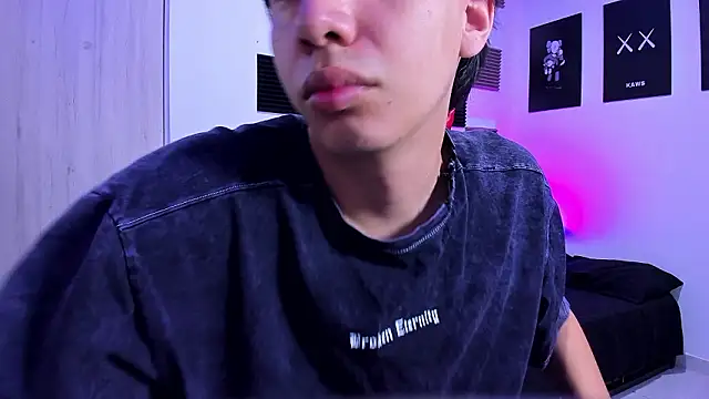 Snapshot of jeycobb chatting on 03/19/26, 11:36 jeycobb online show from 03/19/26, 11:36