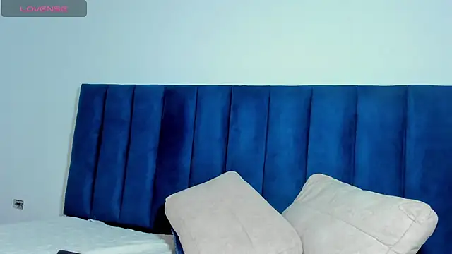 Ahilyn online show from 11/25/25, 06:41