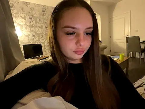 Snapshot of EllaStarrxxx chatting on 10/07/25, 11:02 EllaStarrxxx online show from 10/07/25, 11:02