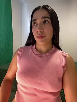 Snapshot of SabrinaEvanss_ chatting on 03/21/26, 08:34 SabrinaEvanss online show from 03/21/26, 08:34