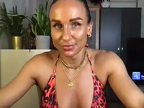 GluteQueenE online show from 11/13/25, 07:35