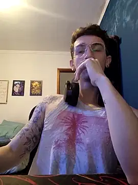 SweetGoodBoy22 online show from 10/08/25, 06:16