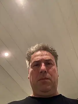 Sklavekay online show from 11/02/25, 07:27