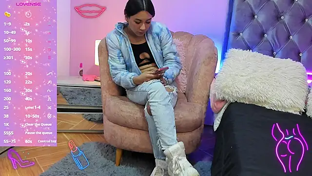 Lalitaswwet online show from 11/21/25, 12:04