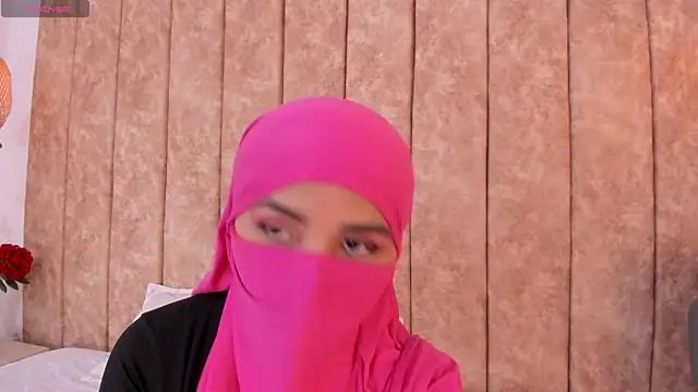  alishaa c online show from 11/28/25, 02:47