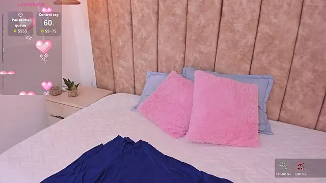  alishaa c online show from 04/19/26, 03:50