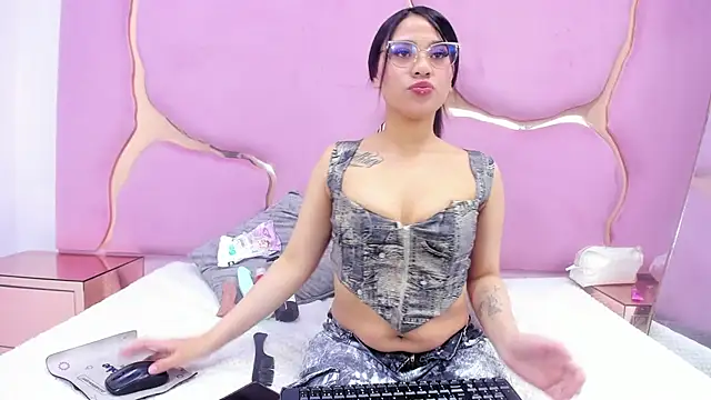 Violeta Koch69 online show from 10/11/25, 01:42