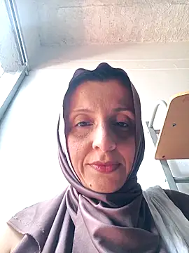 Snapshot of Aafsha_ chatting on 03/07/26, 03:42 Aafsha online show from 03/07/26, 03:42