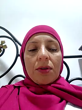 Snapshot of Aafsha_ chatting on 03/28/26, 01:33 Aafsha online show from 03/28/26, 01:33