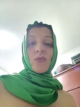 Snapshot of Aafsha_ chatting on 04/10/26, 08:24 Aafsha online show from 04/10/26, 08:24