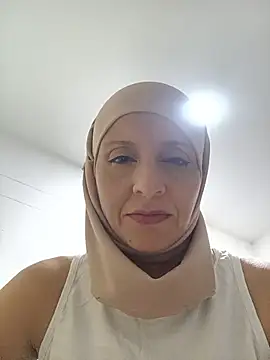 Aafsha  online show from 06/01/26, 01:35