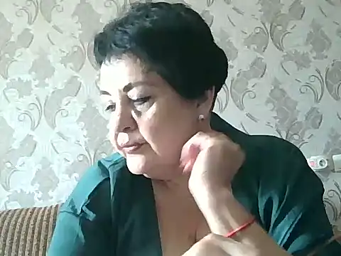 Snapshot of Varvara520111 chatting on 10/04/25, 08:45 Varvara520111 online show from 10/04/25, 08:45