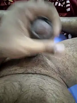 KL47THRISSUR online show from 10/15/25, 04:18