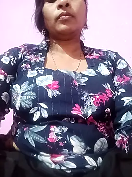 Priyanka hot54 online show from 10/08/25, 06:11