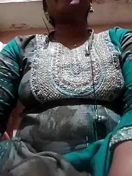 Priyanka hot54 online show from 10/24/25, 06:48