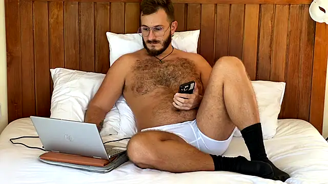 Snapshot of mrmaxiy chatting on 05/29/26, 05:49 mrmaxiy online show from 05/29/26, 05:49